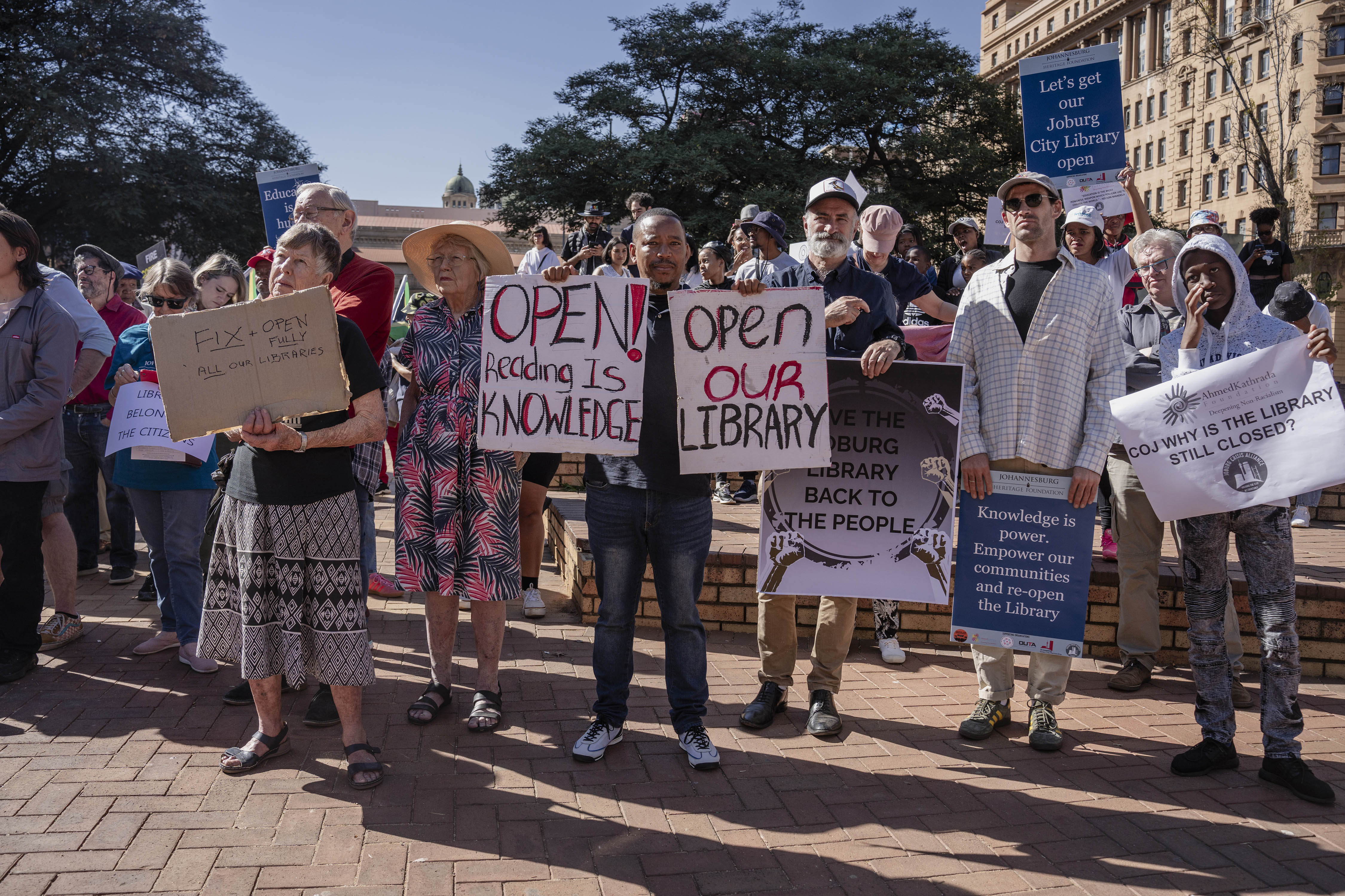 Joburg protesters demand library opens immediately